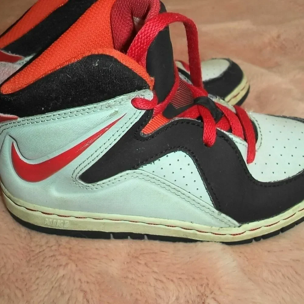 NIKE COURT INVADER GS SNEAKERS GREY/ORANGE TODDLER SHOES GIRLS BOYS SIZE 10C